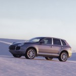 Porsche Cayenne 2003 wallpaper Side angle view