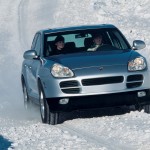 Porsche Cayenne 2004 1600x1200 wallpaper Front view
