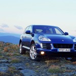 Porsche Cayenne 2008 1600x1200 wallpaper Front angle view