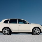 White Porsche Cayenne 2008 1600x1200 wallpaper Side view