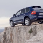 Porsche Cayenne 2008 1600x1200 wallpaper Side angle view