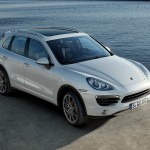 Porsche Cayenne 2011 1600x1200 wallpaper Front angle view