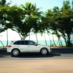 Porsche Cayenne 2011 1600x1200 wallpaper Side view