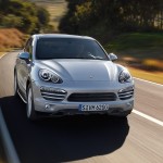 Porsche-Cayenne_2011_3000x1560_wallpaper_01
