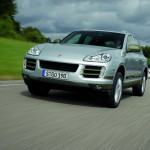 Classic Silver Metallic Porsche Cayenne Hybrid 2008 1600x1200 wallpaper Front angle view