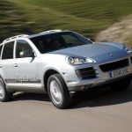 Classic Silver Porsche Cayenne Turbo S 2009 1600x1200 wallpaper Front angle view