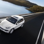 Sand White Porsche Cayenne S Hybrid 2011 3000x1560 wallpaper Front angle top view