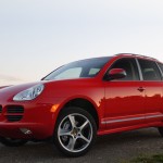 Red Porsche Cayenne S Titanium 2006 1600x1200 wallpaper Front angle view