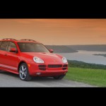 Red Porsche Cayenne S Titanium 2006 1600x1200 wallpaper Front angle view