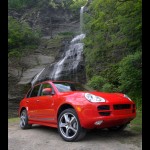 Red Porsche Cayenne S Titanium 2006 1600x1200 wallpaper Front angle view