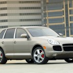 Porsche Cayenne Turbo 2004 1600x1200 wallpaper Front angle view