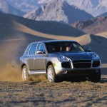 Porsche Cayenne Turbo 2004 1600x1200 wallpaper Front angle view