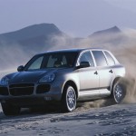 Porsche Cayenne Turbo 2004 1600x1200 wallpaper Front angle view
