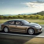 Porsche Panamera 2010 1600x1200 wallpaper Side view