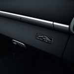 2011 Black Porsche 911 Black Edition Wallpaper Badge